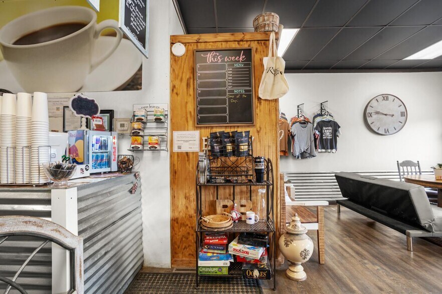 More Photos Of 206 Main St, Stanley Restaurant For Sale