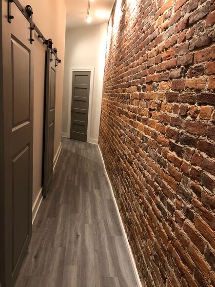 More Photos Of 82 S Main St, Wilkes-Barre General Retail For Sale