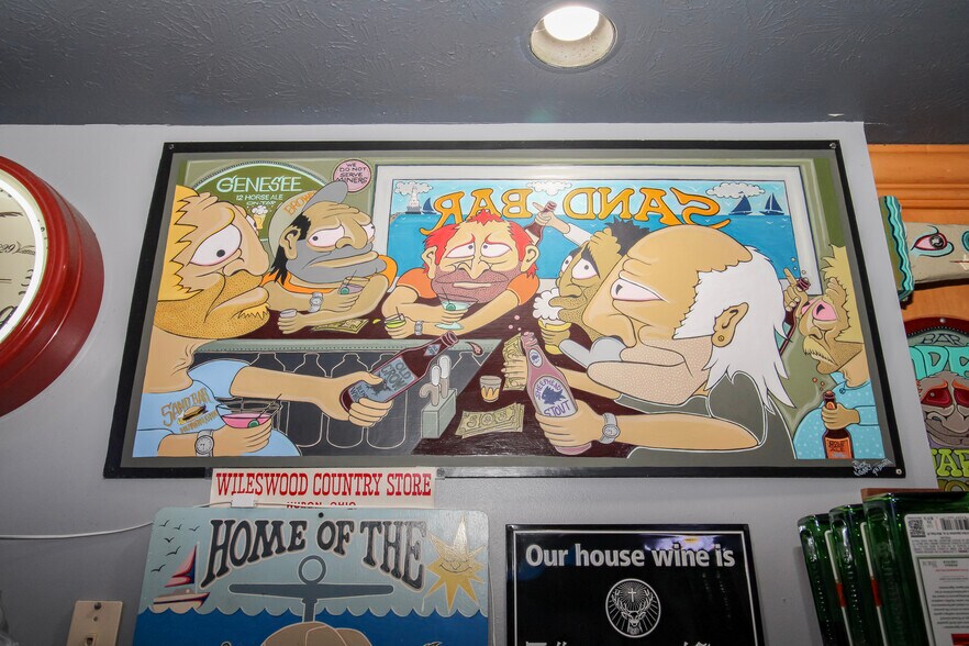 More Photos Of 54 McKinley St, Huron Bar For Sale