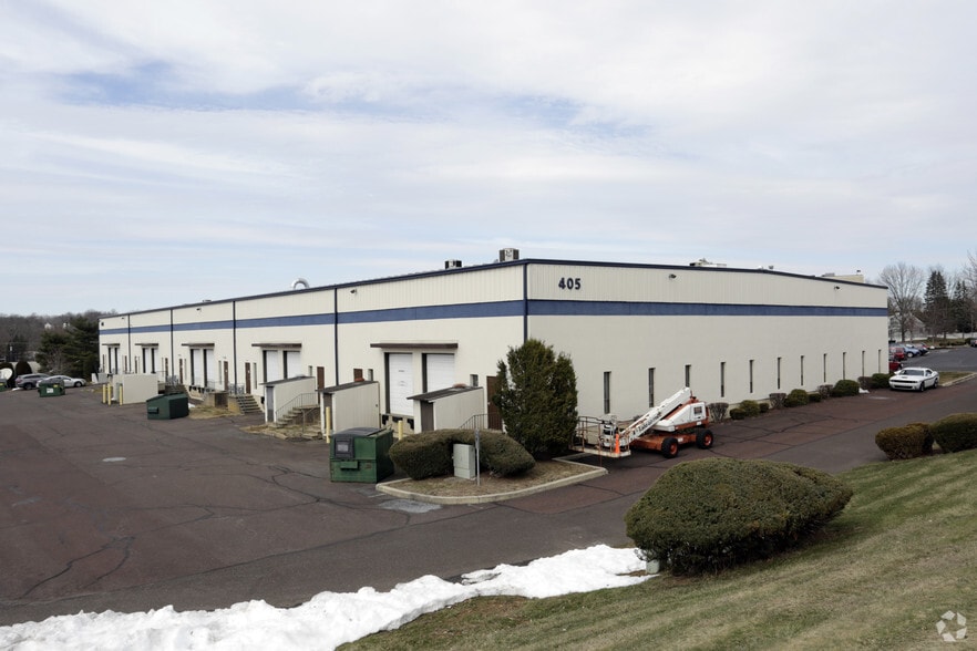 Primary Photo Of 405 Caredean Dr, Horsham Township Warehouse For Lease