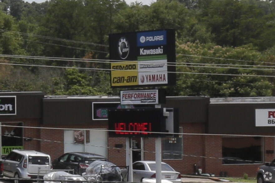 More Photos Of 329-339 Us-123-byp, Seneca Unknown For Lease