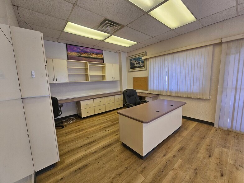More Photos Of 637 North Ave, Grand Junction Office For Lease