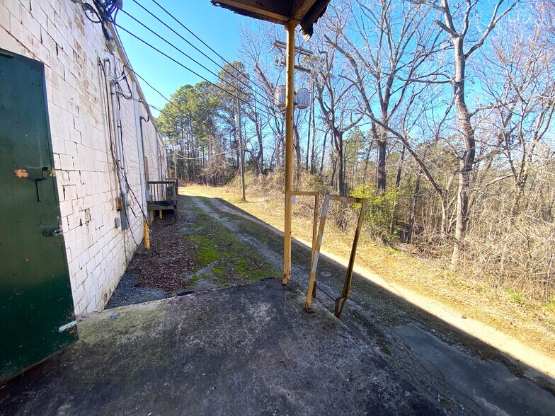More Photos Of 1132 Kincaid Bridge Rd, Winnsboro Industrial For Sale
