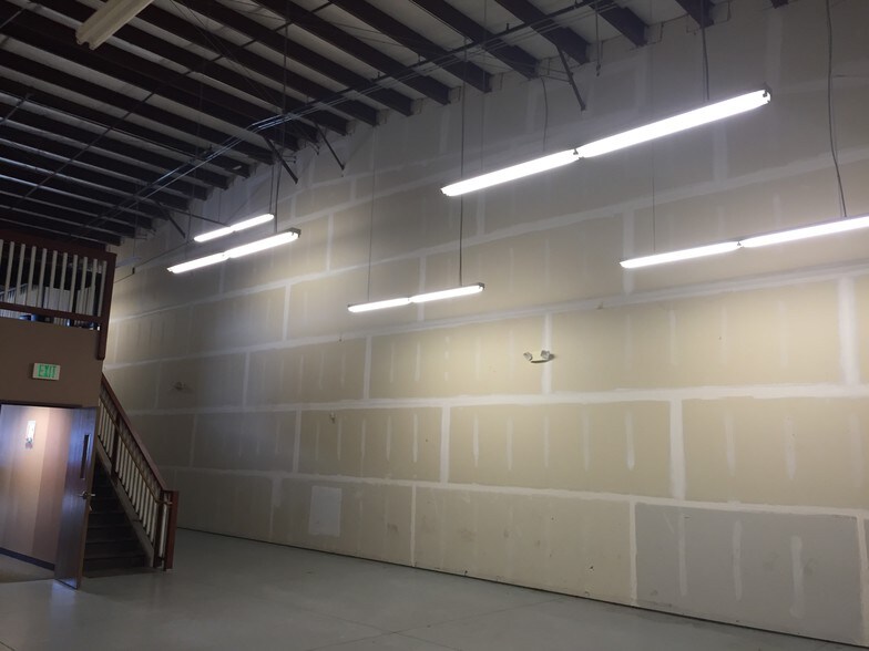 More Photos Of 7390 S Fraser St, Centennial Warehouse For Sale