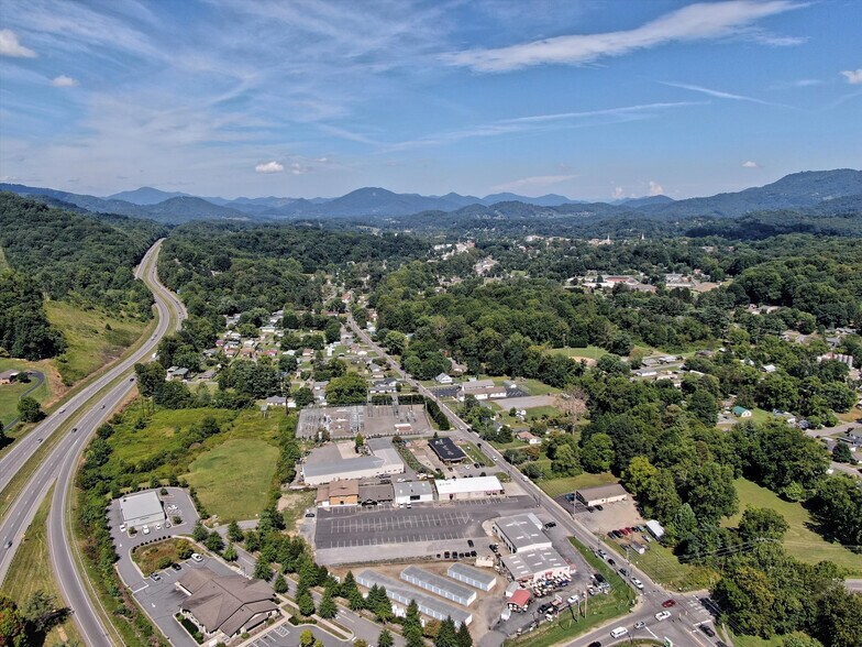 More Photos Of 40 Eagles Nest Rd, Waynesville Self Storage For Sale