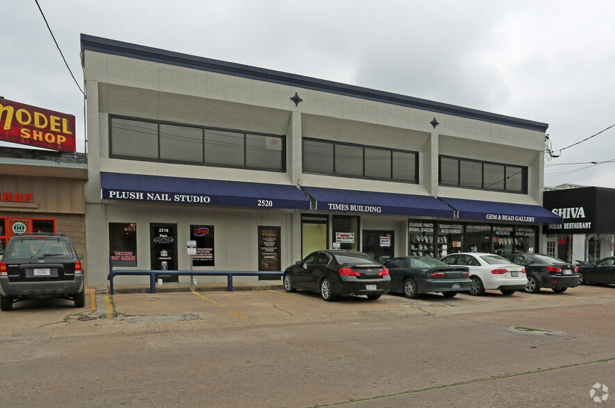 More Photos Of 2516-2520 Times Blvd, Houston Storefront Retail Office For Lease
