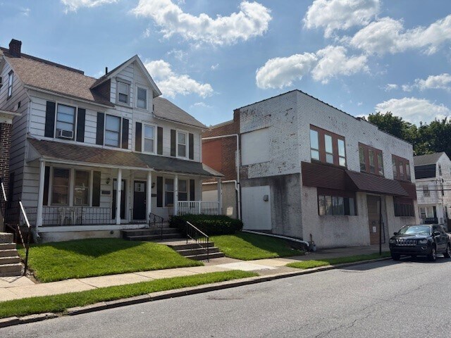 More Photos Of 1857 W Walnut St, Allentown Light Manufacturing For Sale