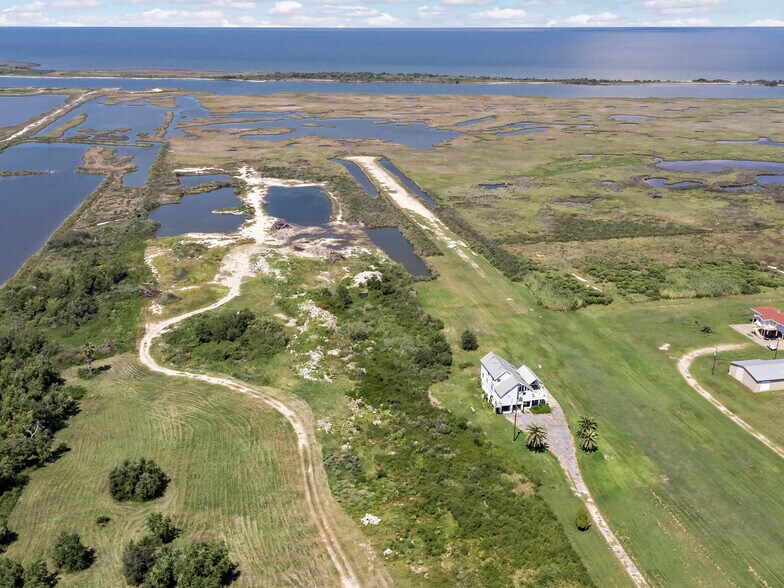 More Photos Of 2169 Hwy 87, Crystal Beach Land For Sale