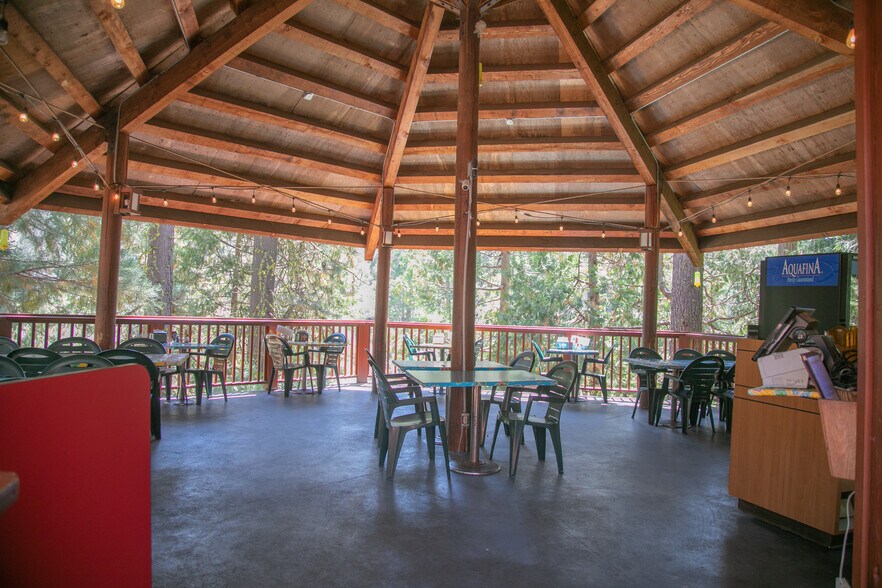 More Photos Of 31880 State Highway 108, Strawberry Hotel For Sale