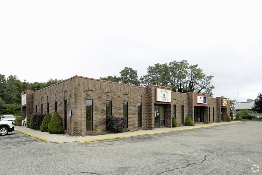 Primary Photo Of 90-96 Seaway Dr, Muskegon Medical For Sale