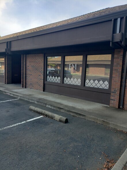 More Photos Of 9706 Fair Oaks Blvd, Fair Oaks Office For Sale