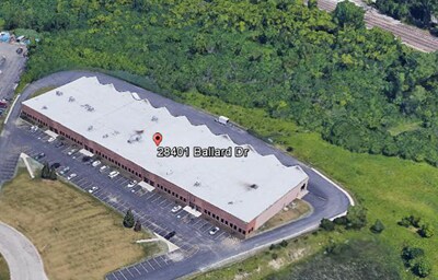 More Photos Of 28401 N Ballard Dr, Lake Forest Warehouse For Lease