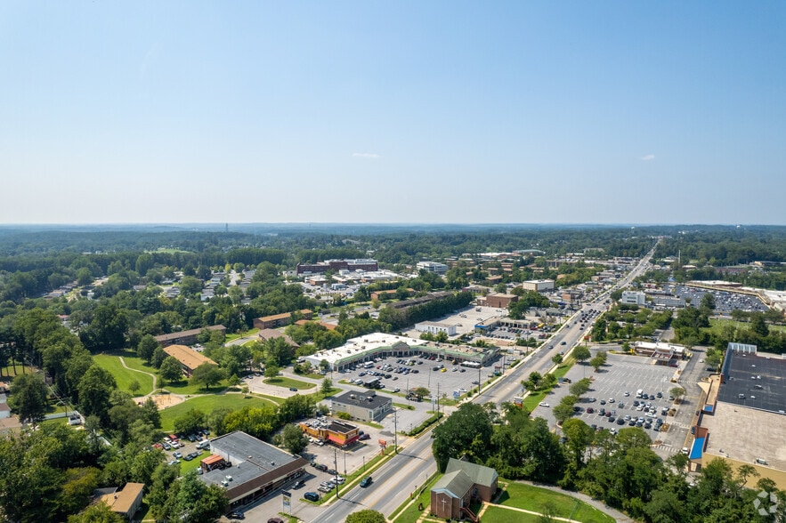 More Photos Of 8511-8521 Liberty Rd, Randallstown Unknown For Lease