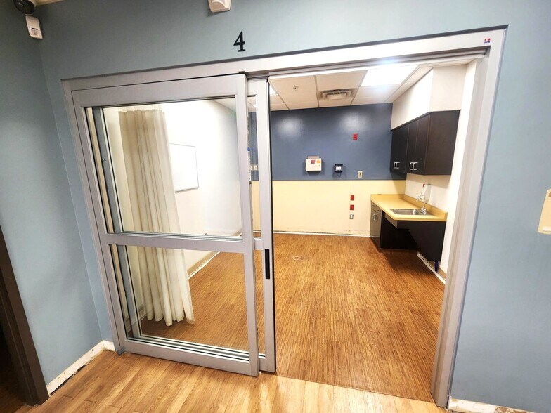 More Photos Of 2035 S Pueblo Blvd, Pueblo Freestanding For Lease