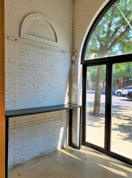 More Photos Of 2136-2142 W Division St, Chicago Storefront Retail Residential For Sale