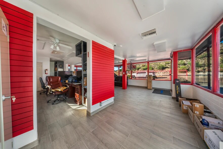 More Photos Of 8212-8215 E Main St, Mesa Industrial For Sale