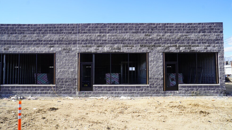 More Photos Of 401 Hicksville Rd, Bethpage Storefront Retail Office For Sale