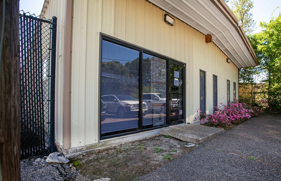 More Photos Of 5004 FM 2767, Tyler Industrial For Sale