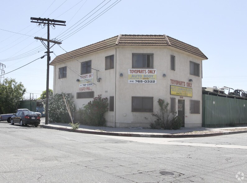 More Photos Of 11540 Hart St, North Hollywood Warehouse For Sale