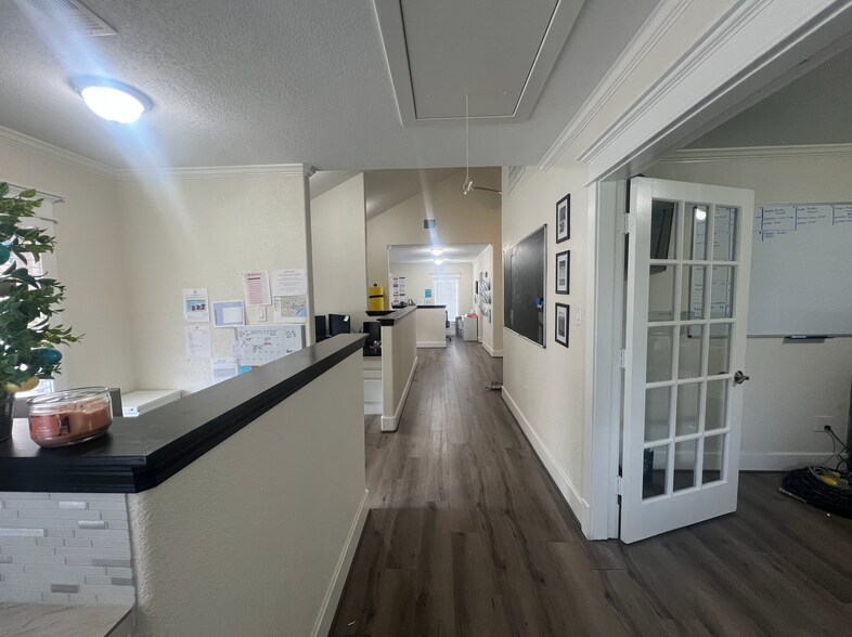 More Photos Of 1518 Skinner Rd, Houston Office For Lease