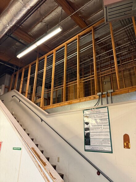 More Photos Of 1915 Douglas Blvd, Roseville Supermarket For Lease