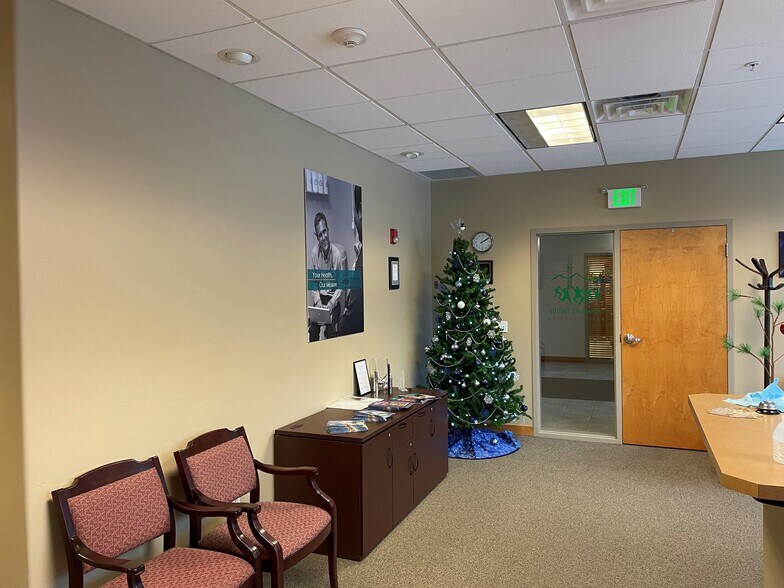 More Photos Of 2700 Gilstrap Ct, Glenwood Springs Office For Lease