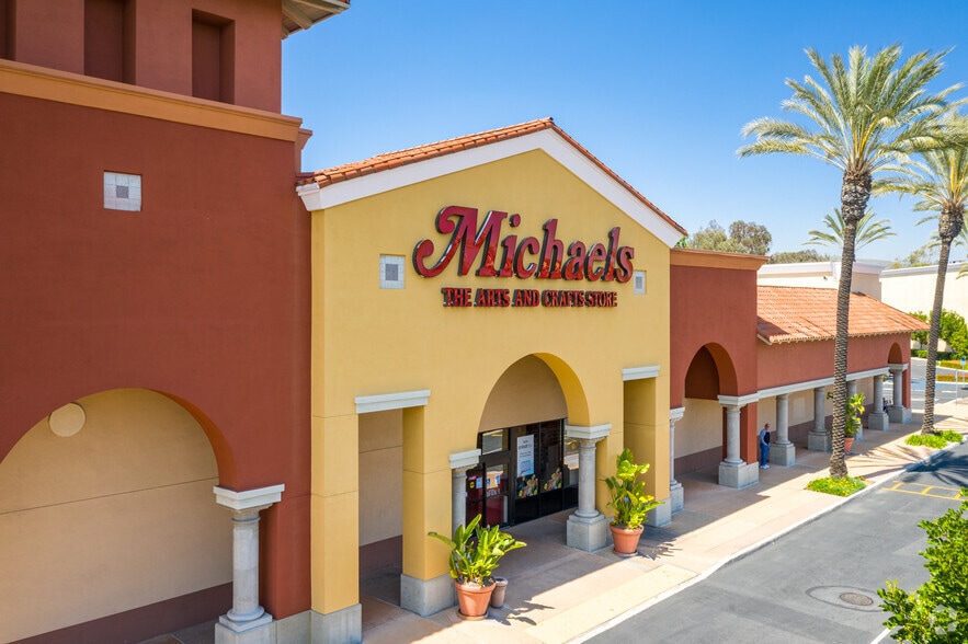 More Photos Of 2315-2595 E Imperial Hwy, Brea Unknown For Lease