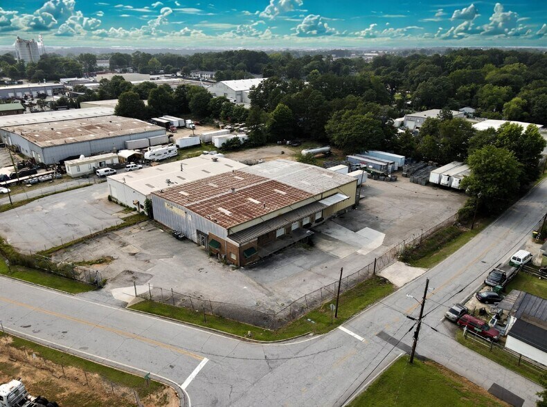 More Photos Of 345 Third St, Forest Park Distribution For Sale