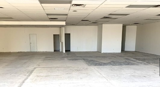 More Photos Of 4914 Broadway Ave, Blackfalds Storefront For Lease