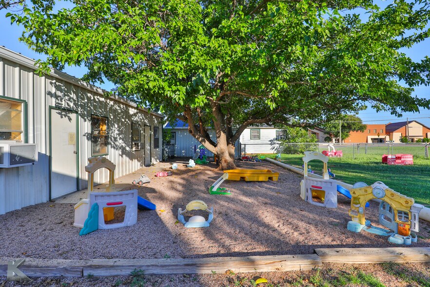 More Photos Of 6000 Buffalo Gap Rd, Abilene Daycare Center For Sale