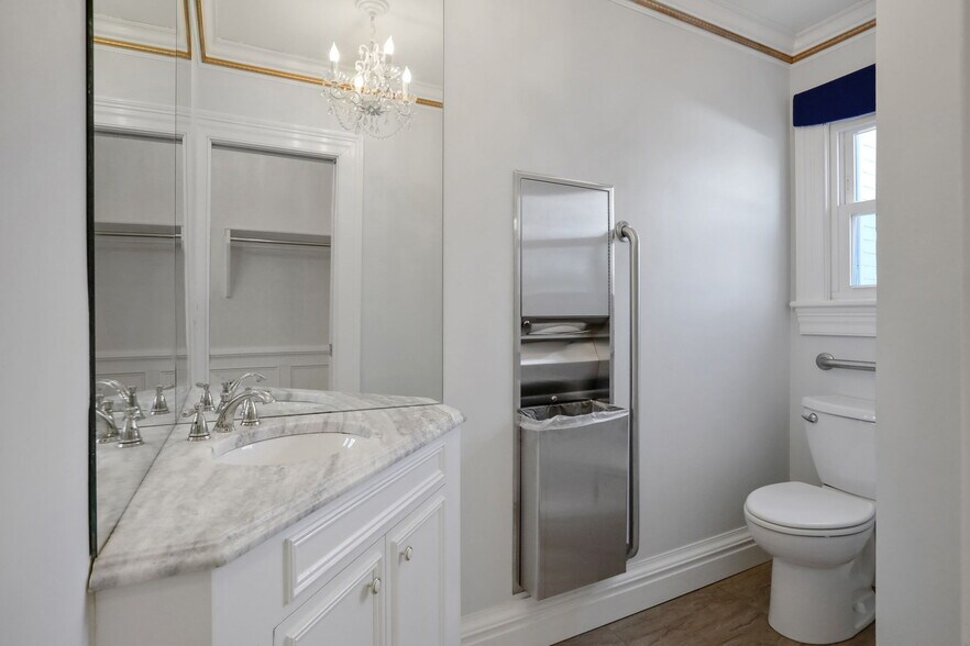 More Photos Of 411 Albany Ave, Kingston Storefront Retail Office For Sale