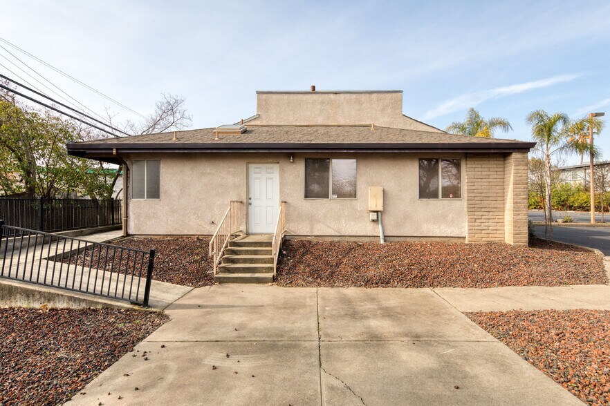 More Photos Of 2928 Eastern Ave, Sacramento Medical For Sale