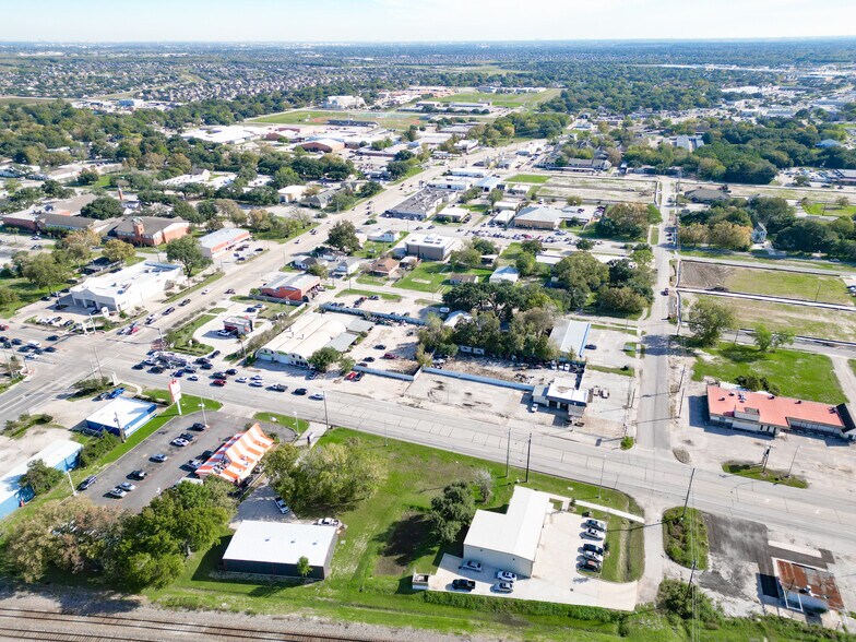 More Photos Of 2422 -2436 Main st, Pearland Land For Sale