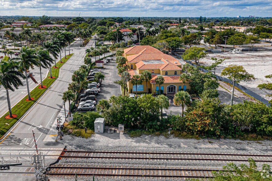 More Photos Of 1 W Camino Real, Boca Raton Office For Lease