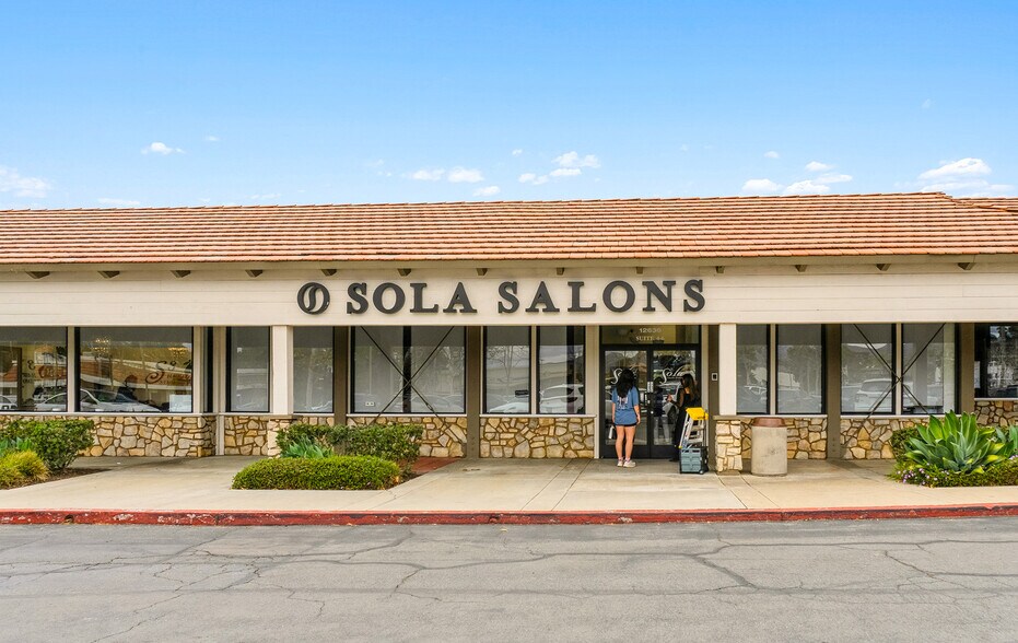 More Photos Of 12622-12666 Poway Rd, Poway Unknown For Lease