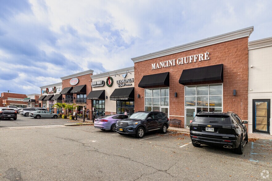 More Photos Of 86-96 Page Ave, Staten Island Storefront For Lease