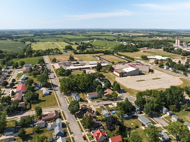 More Photos Of 1600 26th St, Monroe Schools For Sale