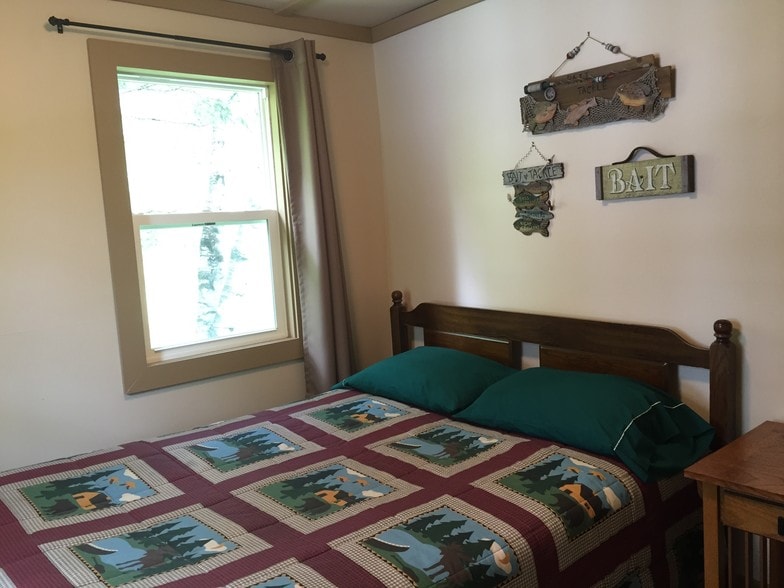 More Photos Of 16895 County DD Hwy, Birchwood Trailer Camper Park For Sale