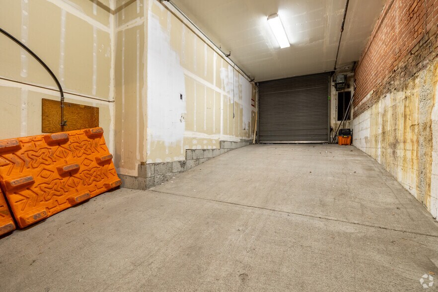 More Photos Of 450 9th St, San Francisco Office Residential For Lease