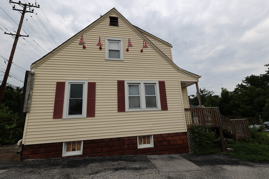 More Photos Of 1805 E Joppa Rd, Towson Office For Sale