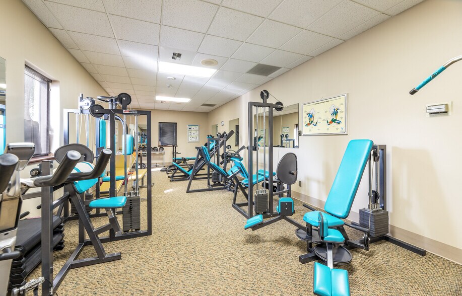 More Photos Of 208 E Houston St, Beeville Office For Sale