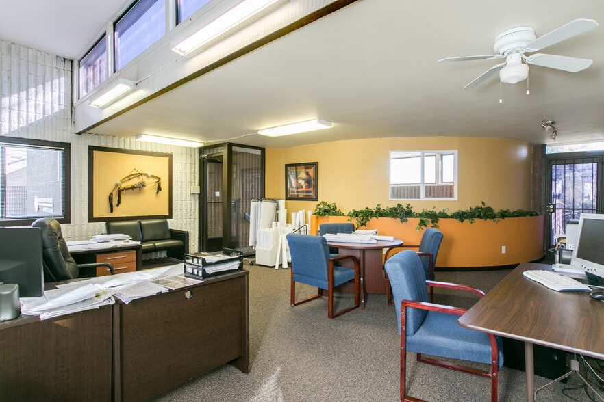 More Photos Of 3500 F Comanche Rd NE, Albuquerque Medical For Sale