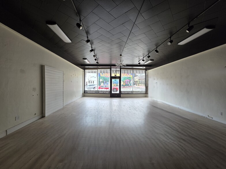 More Photos Of 120 W Main St, Grass Valley Storefront Retail Office For Lease