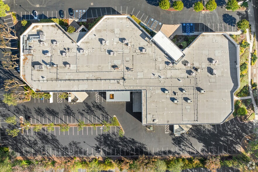 More Photos Of 2580 Junction Ave, San Jose Research And Development For Lease
