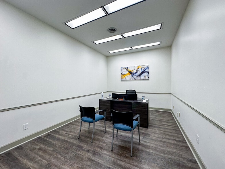 More Photos Of 3000-3002 Bob Wallace Ave SW, Huntsville Light Distribution For Sale