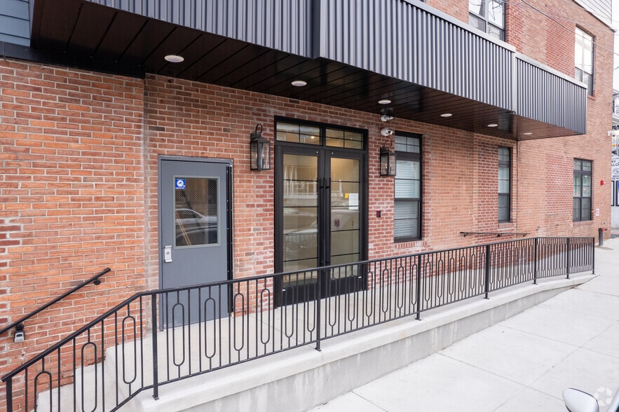 More Photos Of 5830 Henry Ave, Philadelphia Apartments For Lease