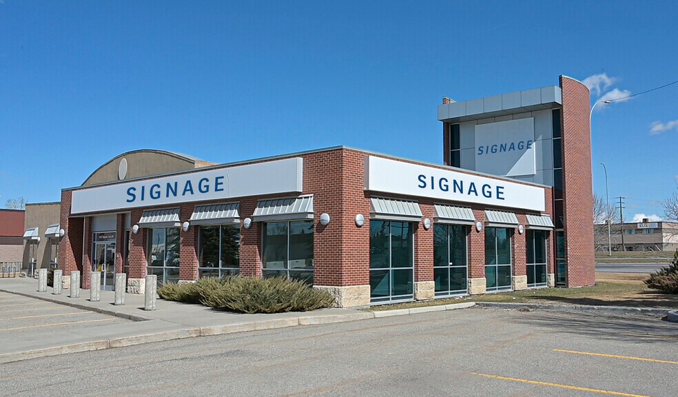 Primary Photo Of 6127 Barlow Trl SE, Calgary Bank For Lease