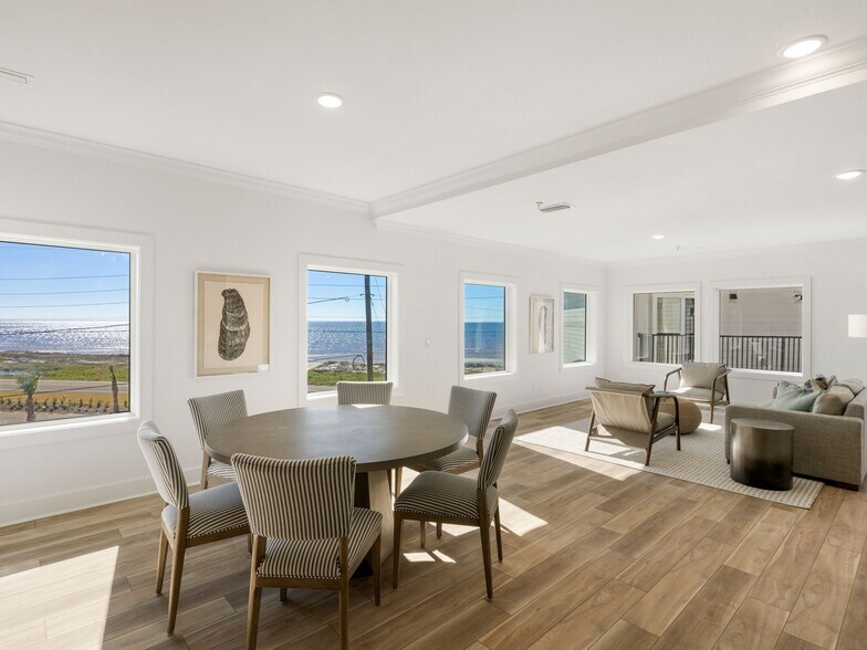 More Photos Of 2254 W Highway 98, Port Saint Joe Apartments For Sale