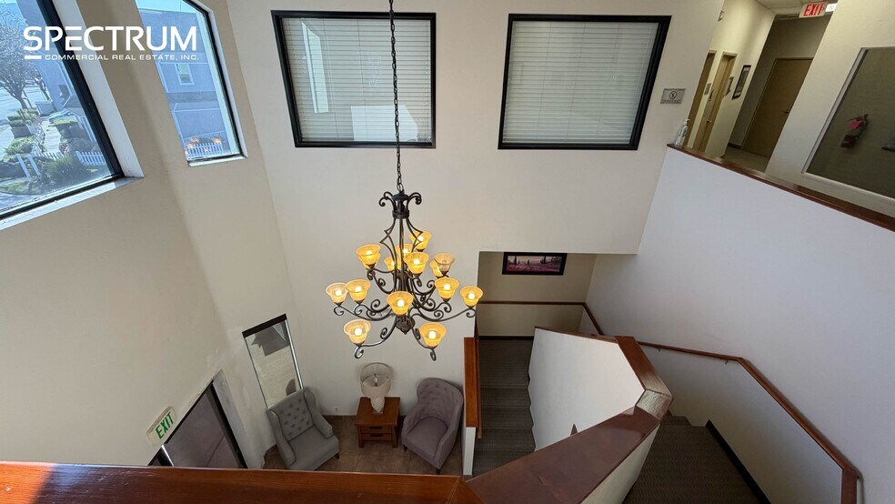 More Photos Of 22621 Lyons Ave, Santa Clarita Medical For Sale