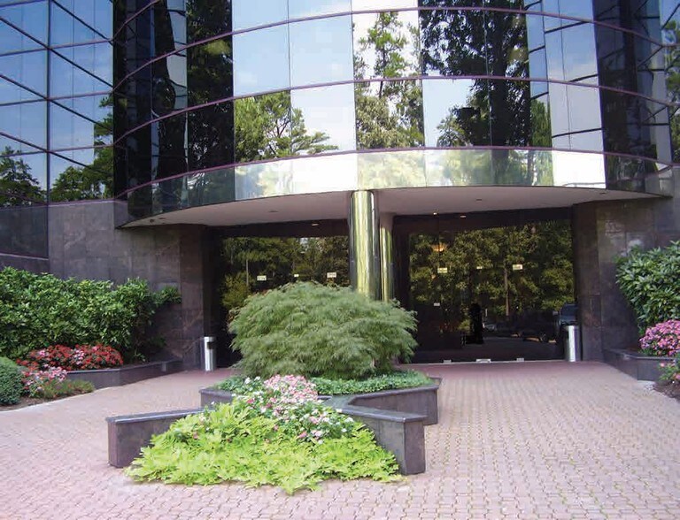 Primary Photo Of 2840 Plaza Pl, Raleigh Office For Lease